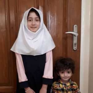 محیا بهمنی